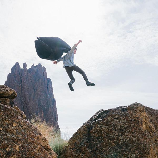 Rumpl Nanoloft Puffy Blanket - Deepwater jumping