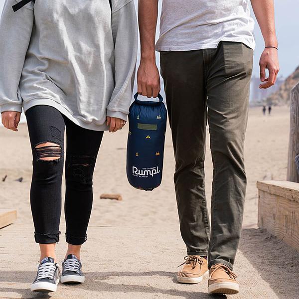  Rumpl Nanoloft Puffy Blanket - Outdoor Vibes couple carrying