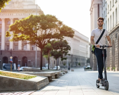 Beginner's Guide To Riding Electric Scooters: Tips And Tricks For First-Timers