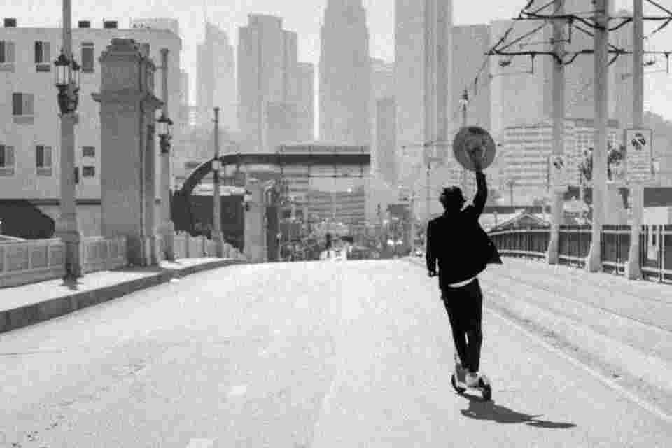 Unagi Scooter vs EBike