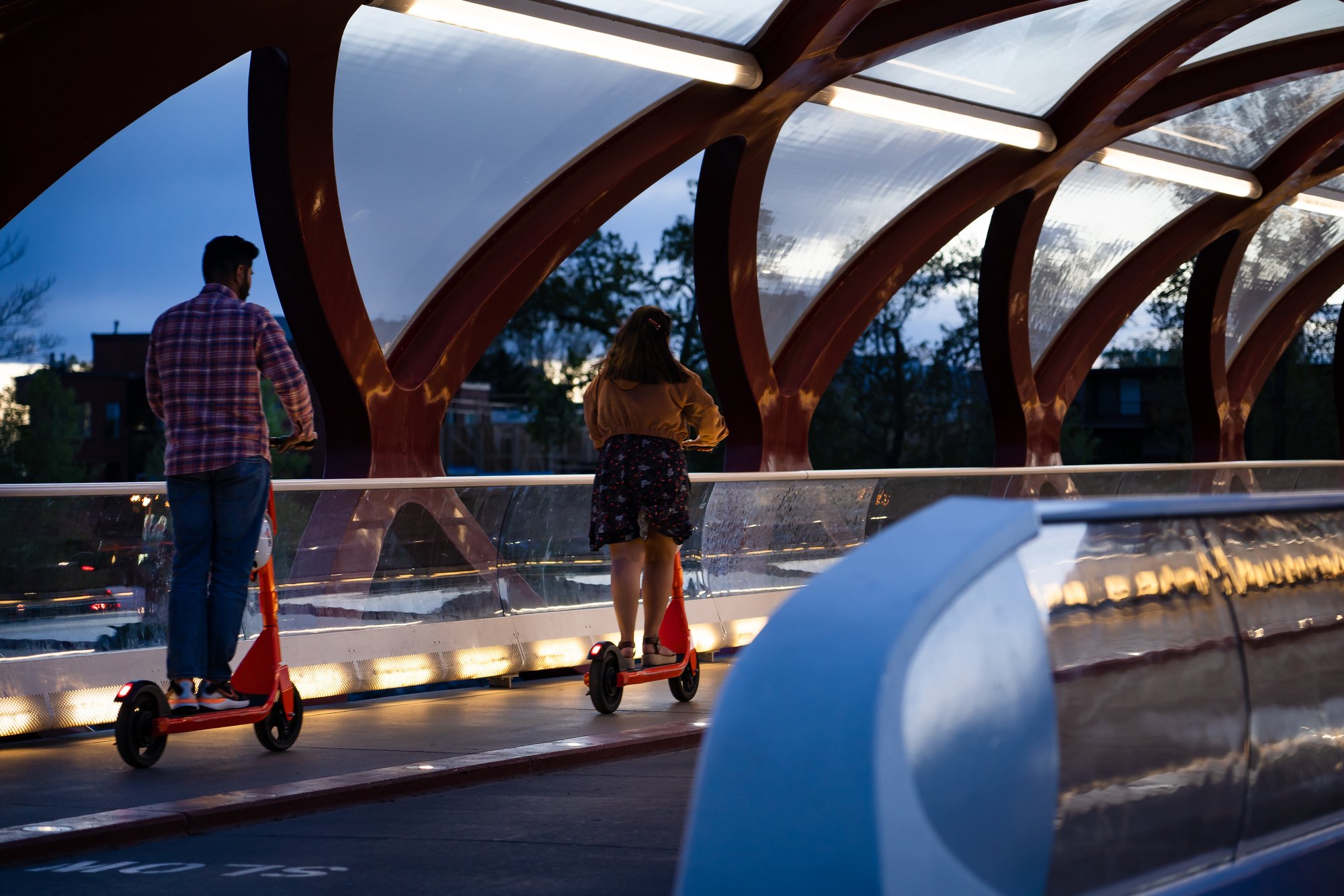 Our Top Tips For Riding Your EScooter at Night