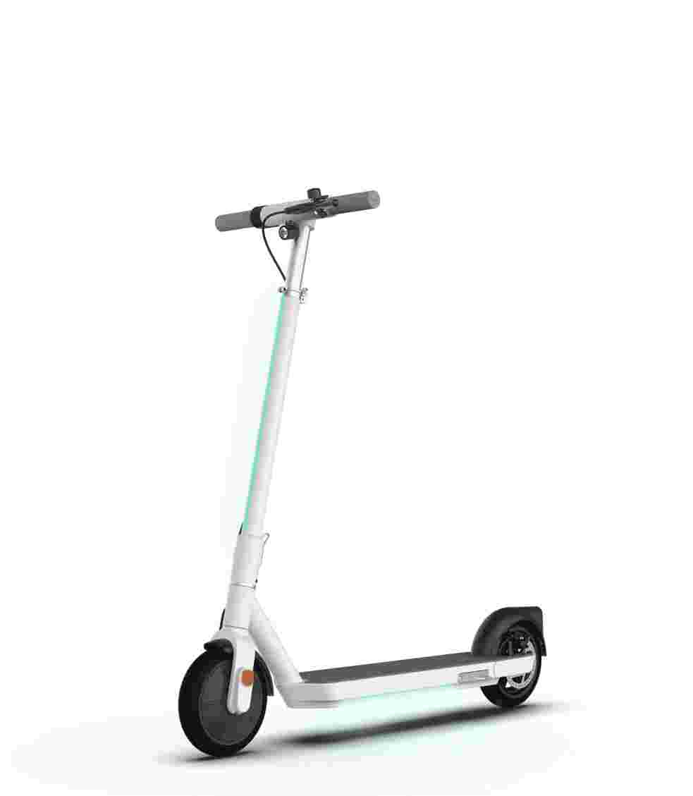 Okai Neon: The best lightweight electric scooter for short ladies