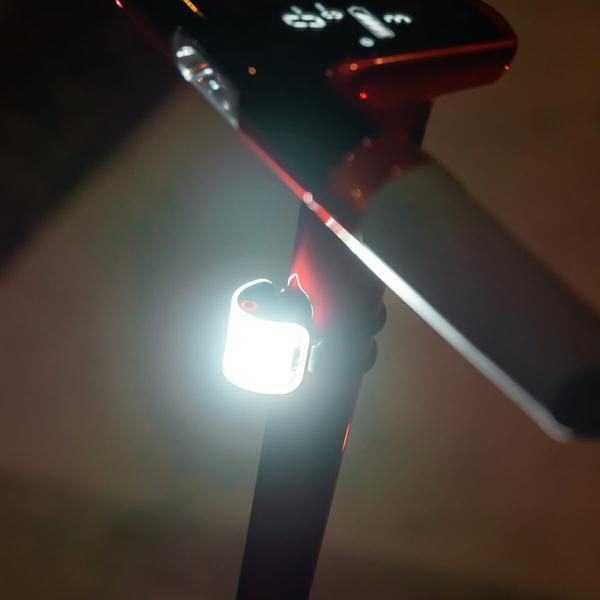 Knog Lil Cobber attached to scooter