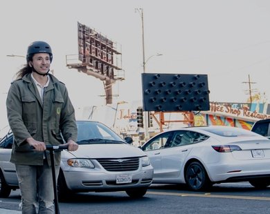 Rider Stories: Why I Traded My Car for an Unagi Scooter