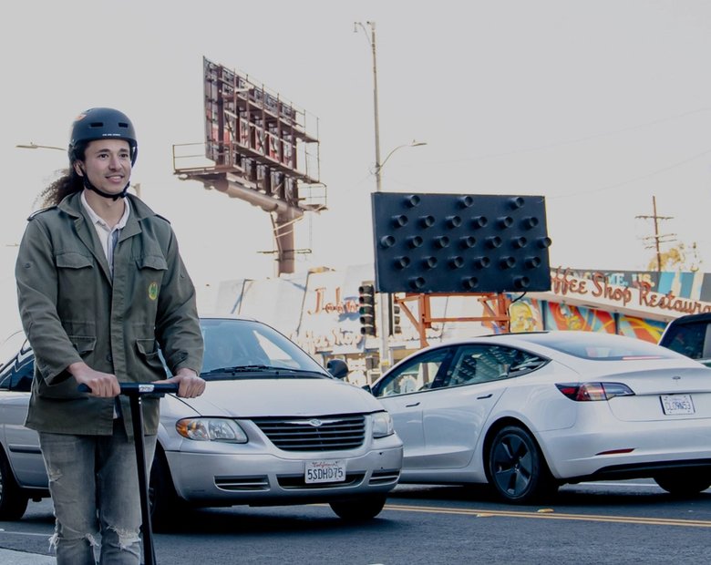 Rider Stories: Why I Traded My Car for an Unagi Scooter