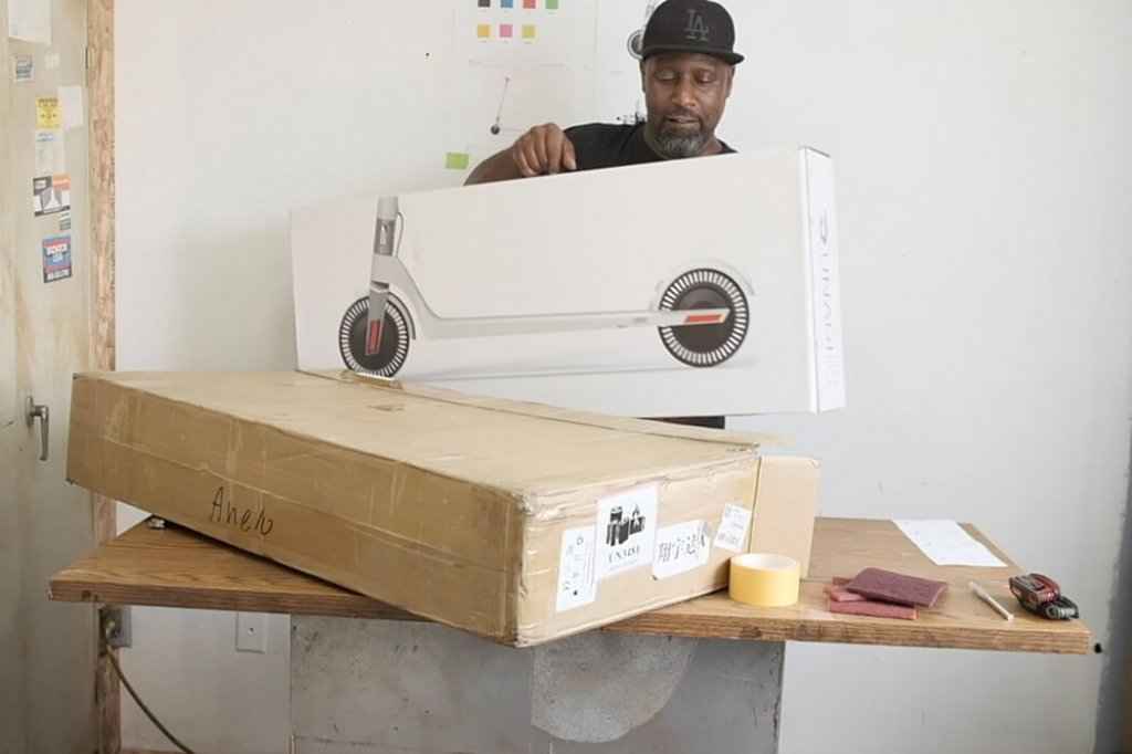 unagi electric scooter unboxing