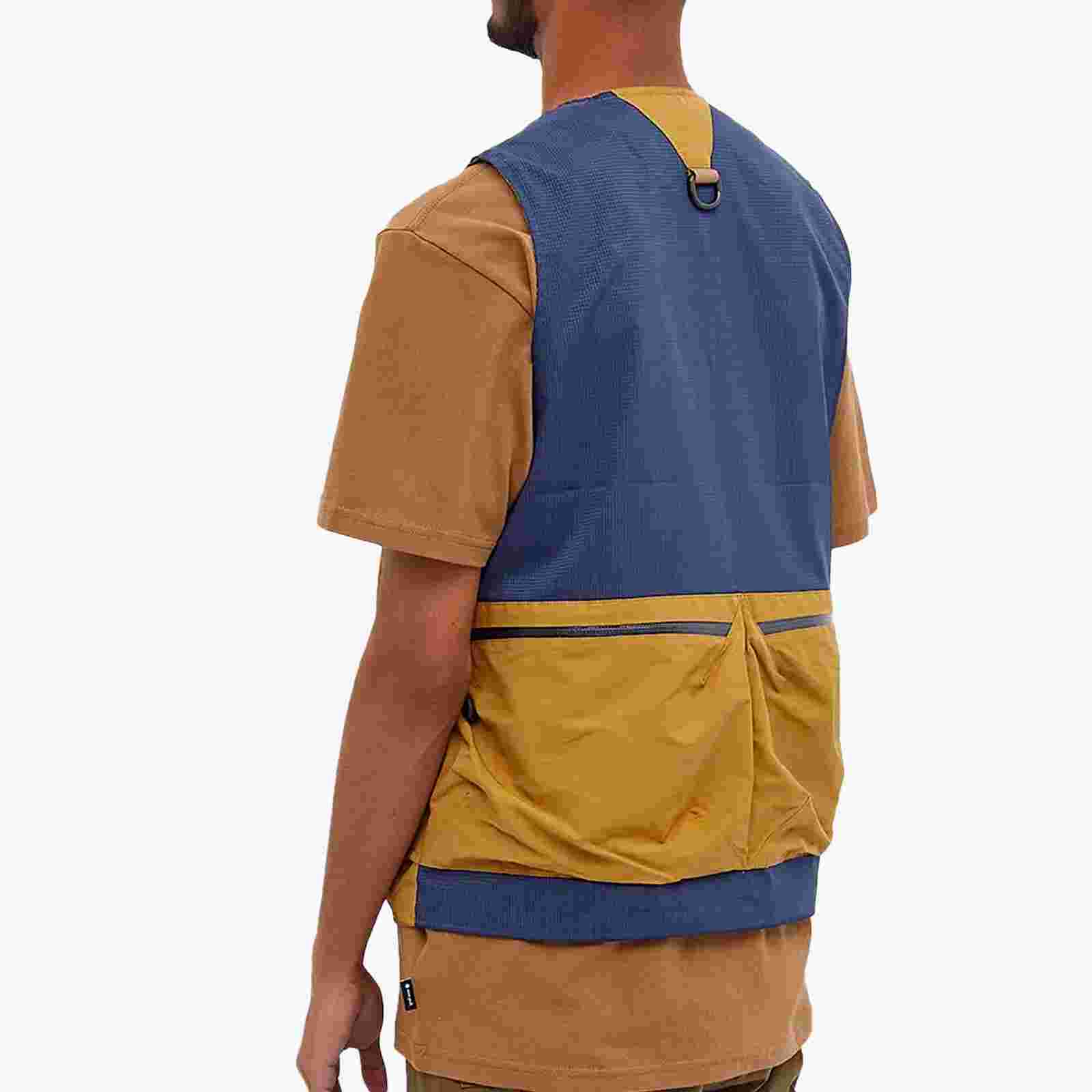 Comfy Outdoor Garment Overlay Vest