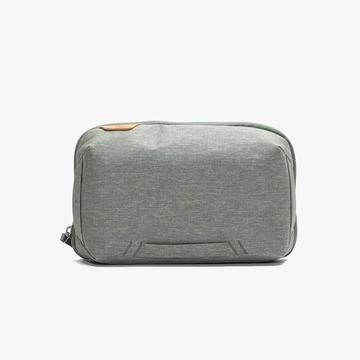 Tech Pouch
