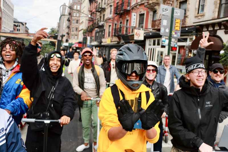 Unagi's Electric Sunday: A Ride Through NYC Like No Other!