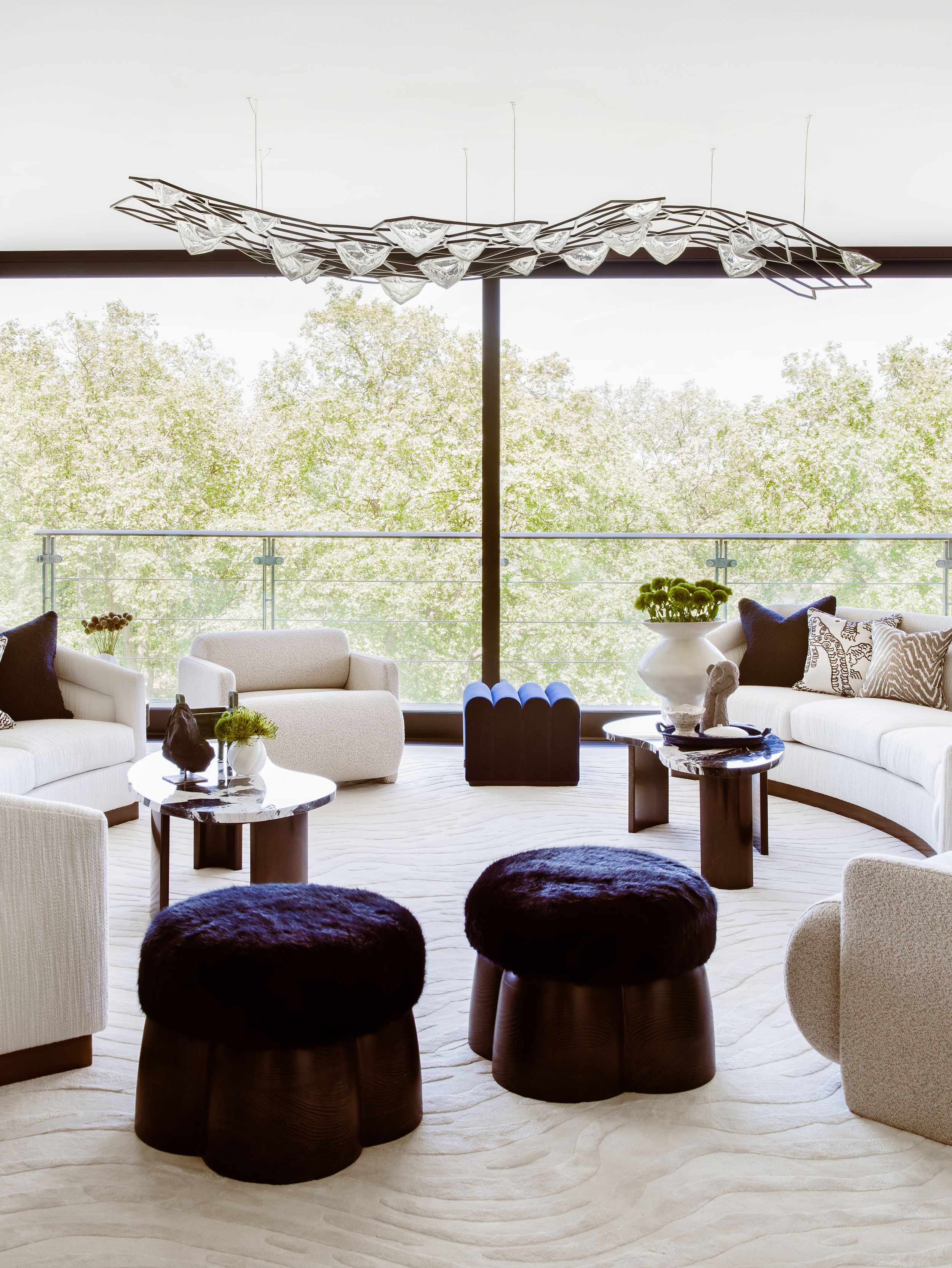 Knightsbridge Apartment