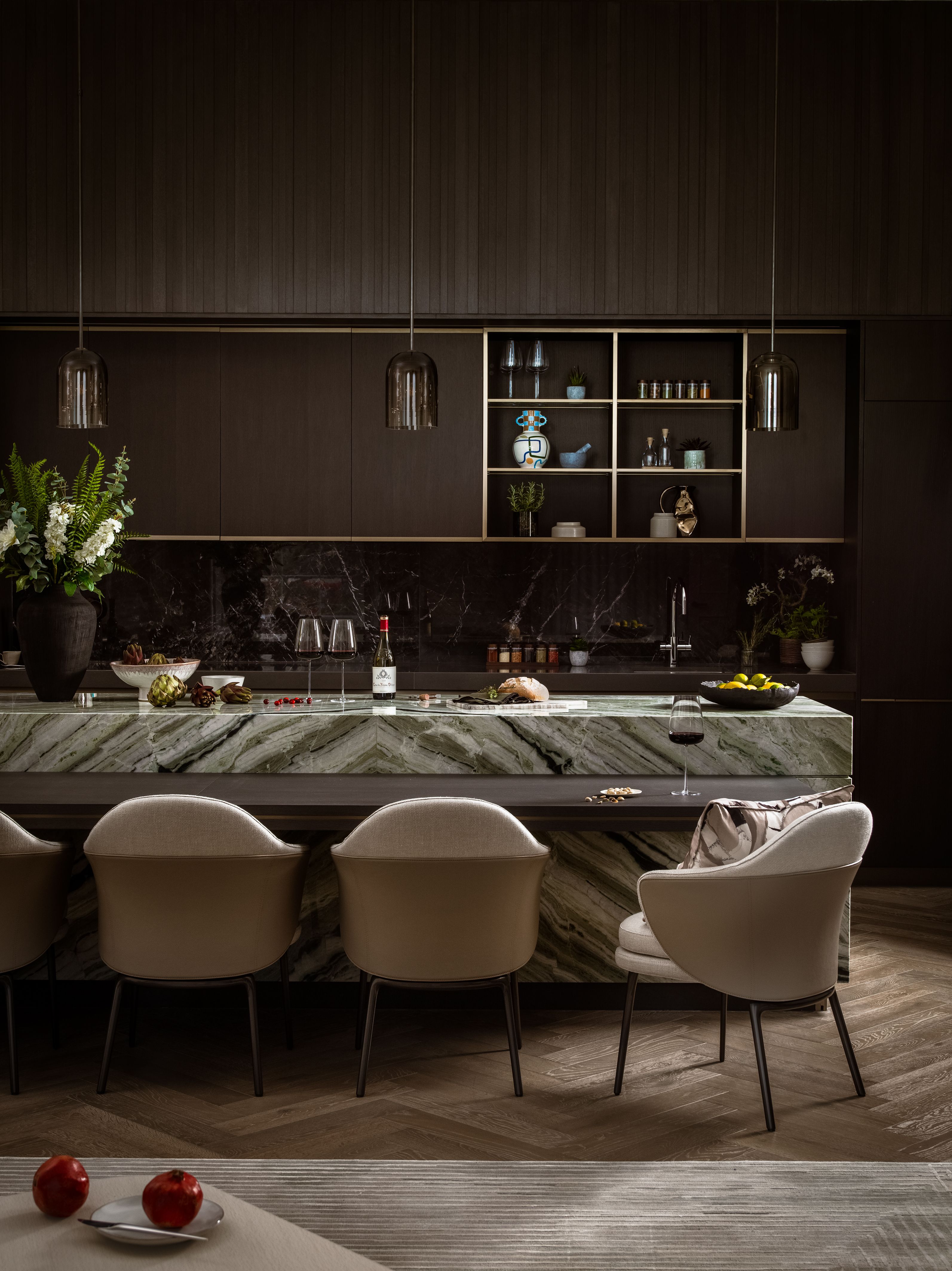 Regent's Crescent Apartment