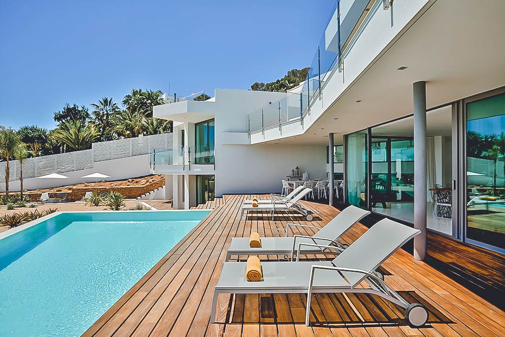 Villa Riley