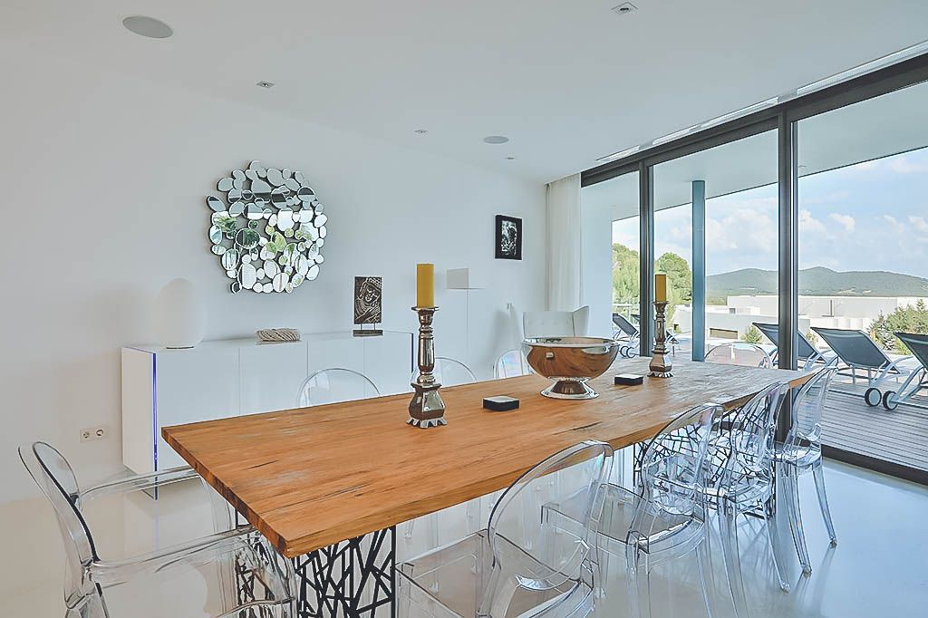 Villa Riley