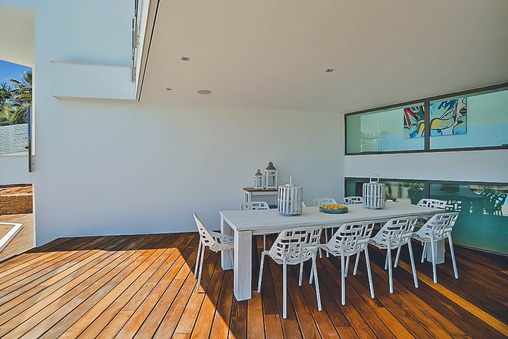 Villa Riley