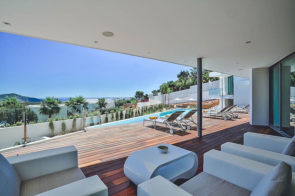 Villa Riley