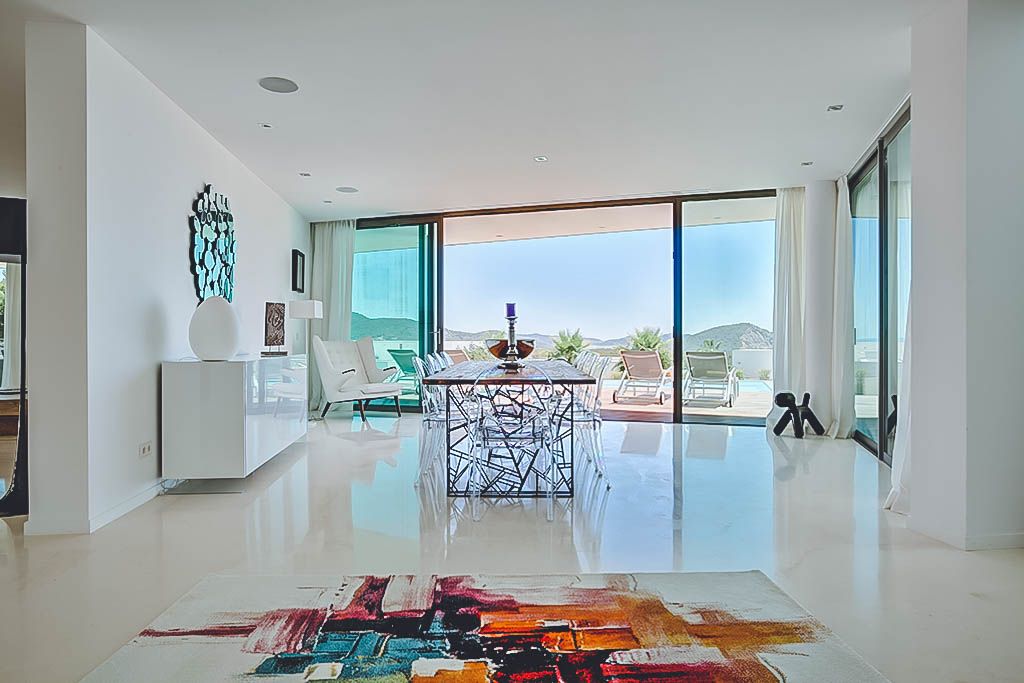 Villa Riley