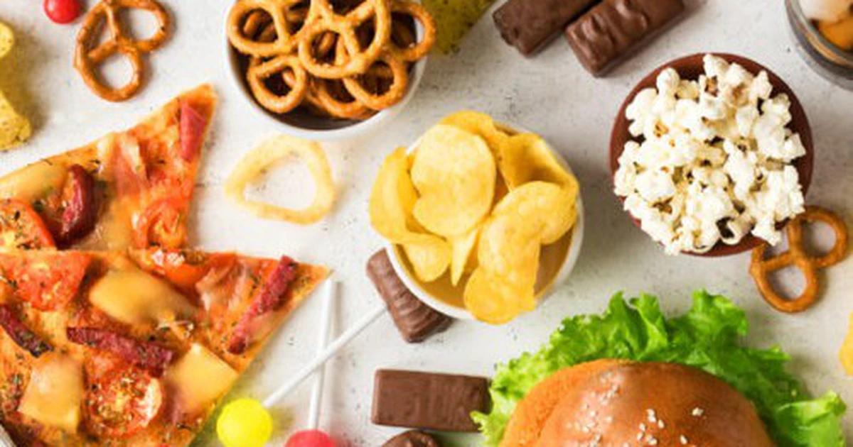 9 nhóm thực phẩm gây tăng đường huyết đột ngột: Lưu ý cho người bệnh đái tháo đường