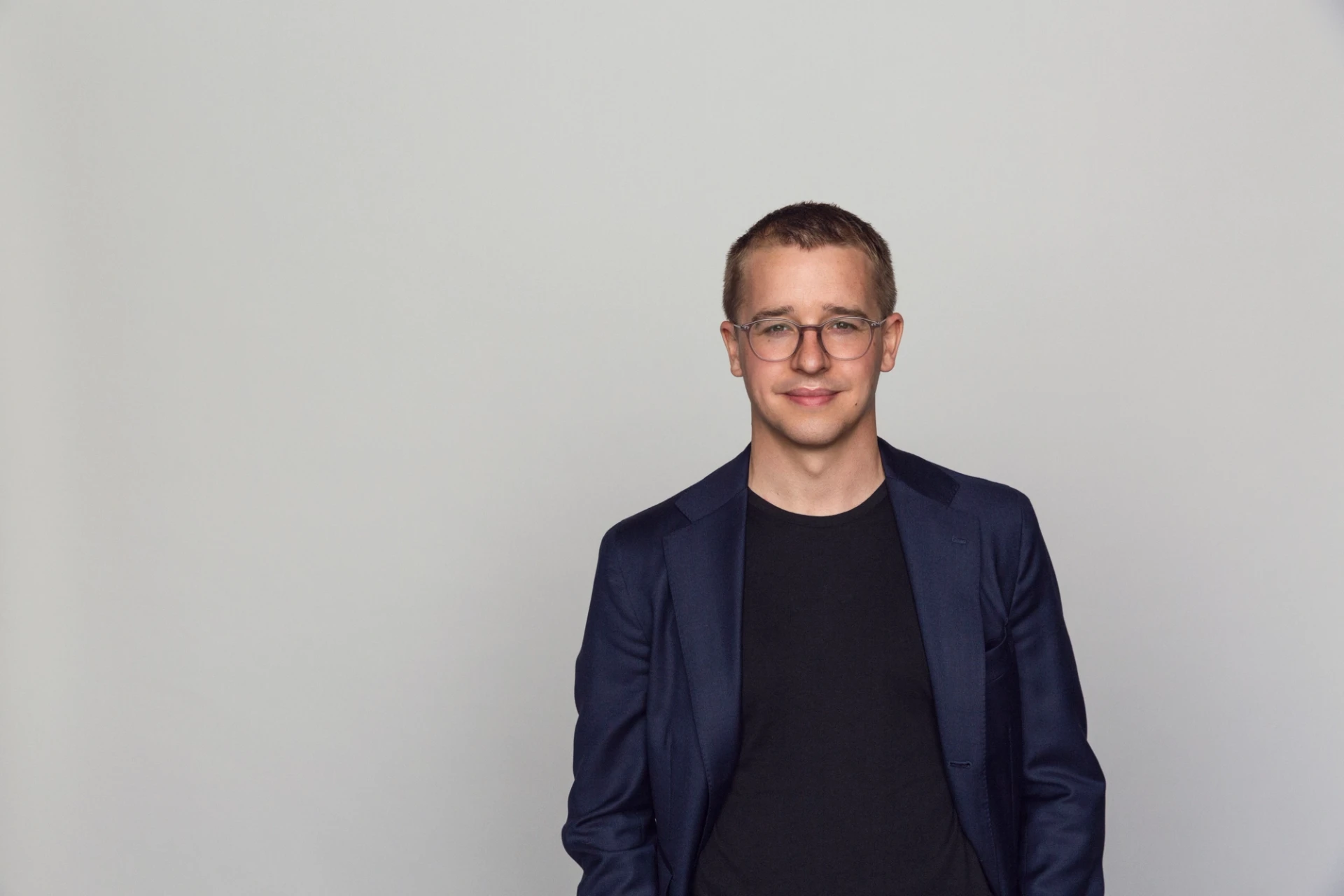 Sparpsykologen Niklas Laninge, författare hos Bonnier Fakta på porträttfoto av Niklas Nyman