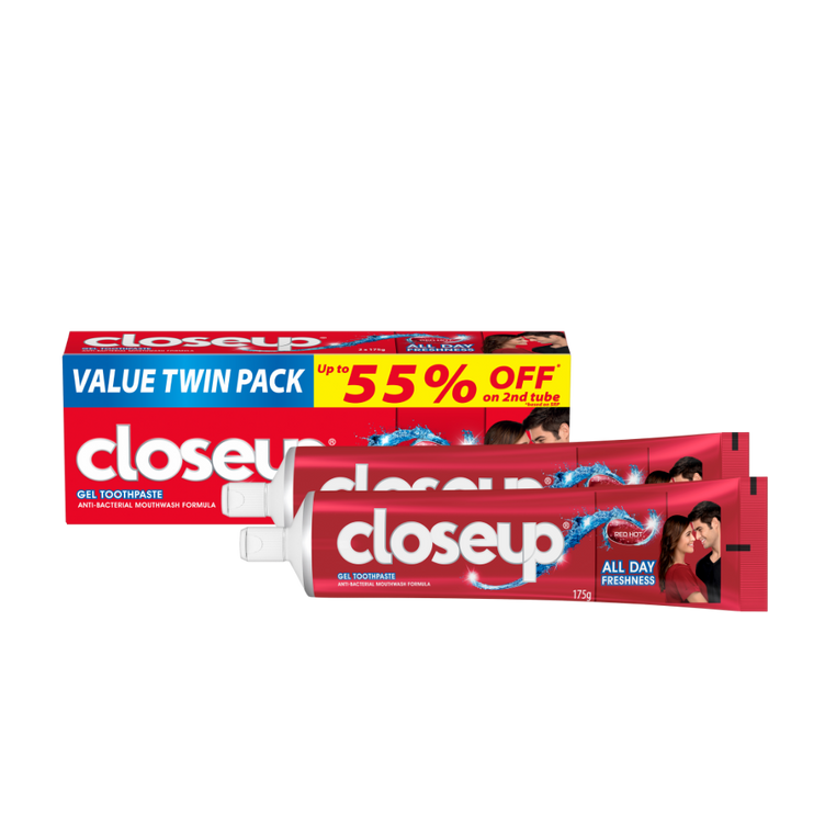 Close Up Red Hot Toothpaste