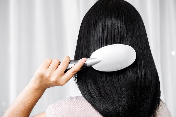 6 Ways to Take Care of Thick Hair 
