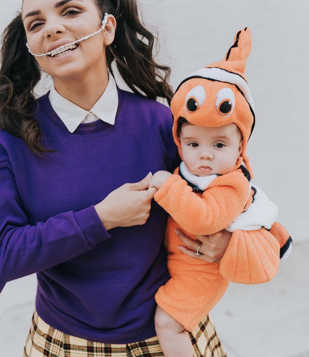 Cute fashion mom and baby costumes