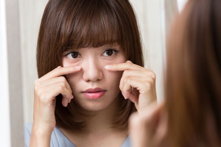 How to revitalise tired and puffy eyes