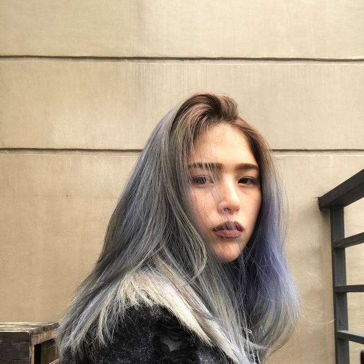 3 Tips to Match Your Grey Hair Color With Your Skin Tone | BeautyHub.PH