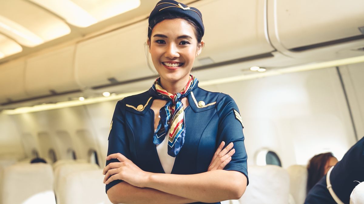 Why are most flight attendants very attractive? Do airlines reject those  who are not beautiful? Is it legal? - Quora