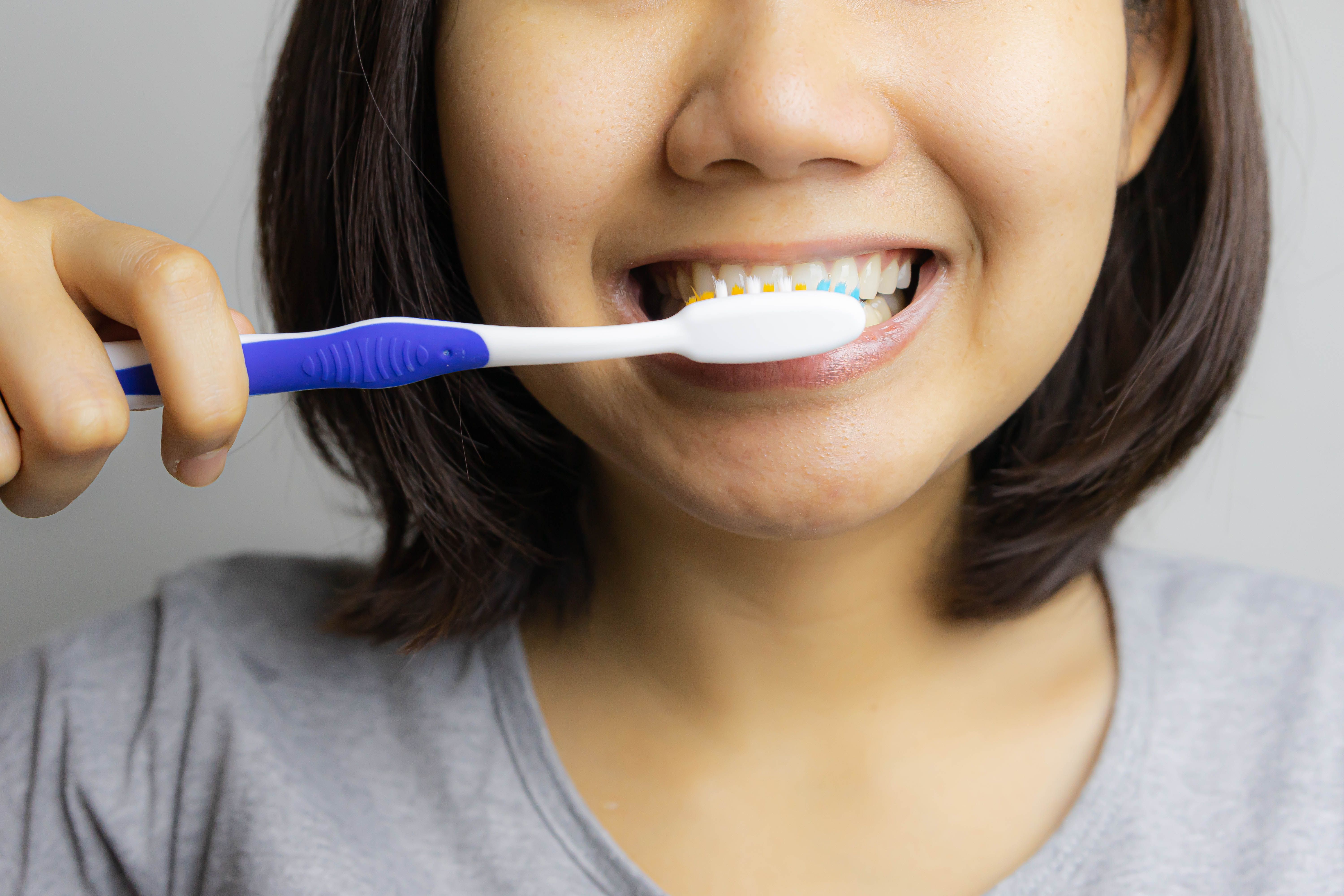 Brushing Your Teeth with Closeup Toothpaste Helps with Self-Care ...