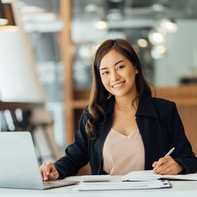 Portrait of Asian business woman