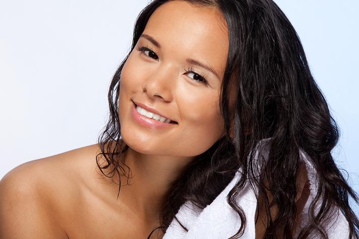 4 Ways to Smoothen Hair Tangles 