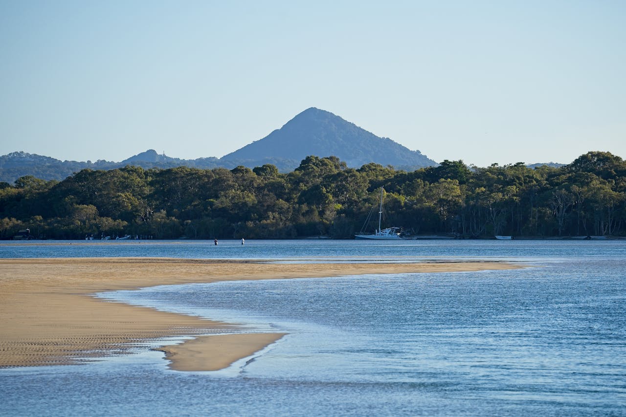How to Enjoy a Romantic Couples Getaway in Noosa