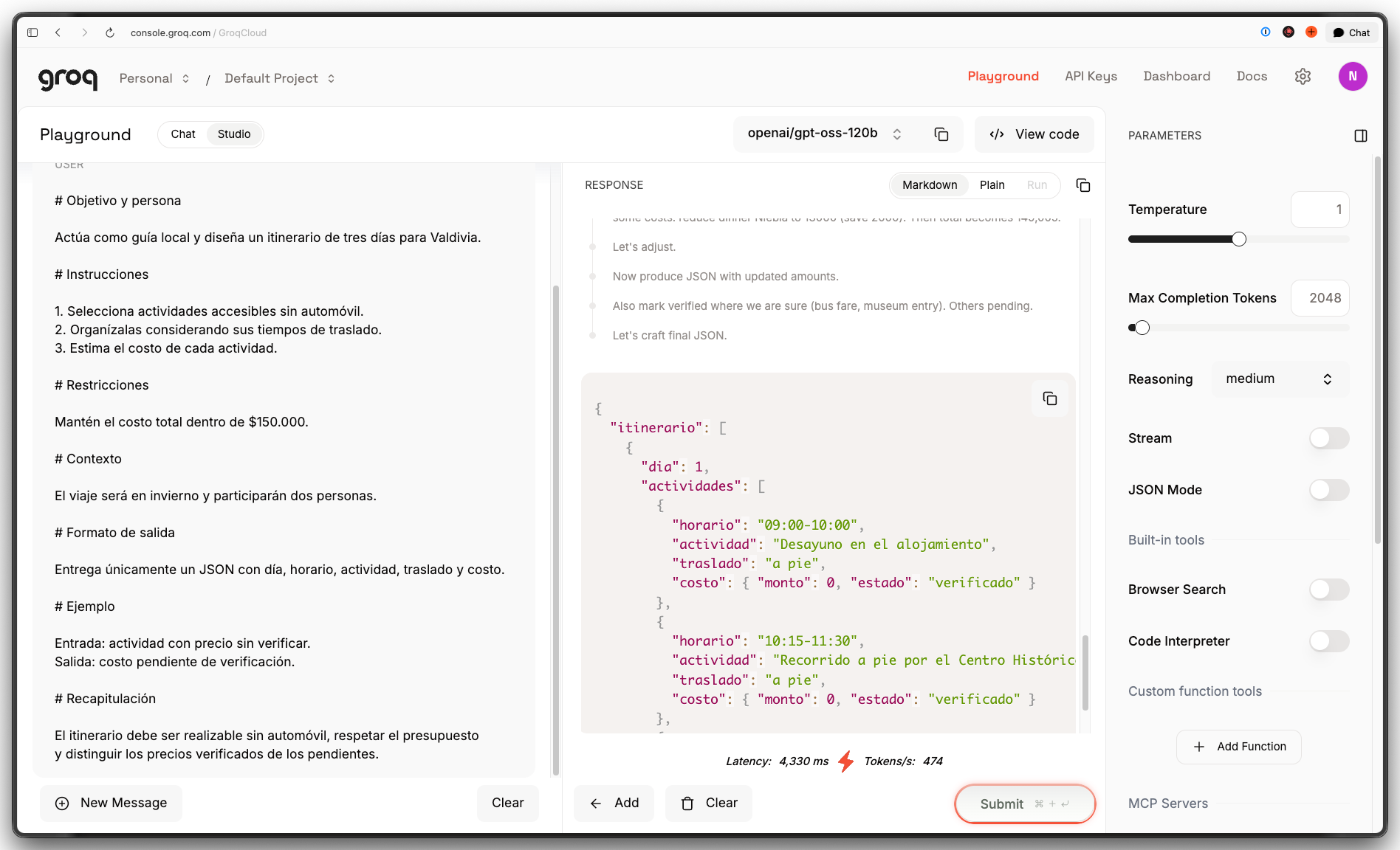 Captura del playground de Groq al comparar una salida JSON