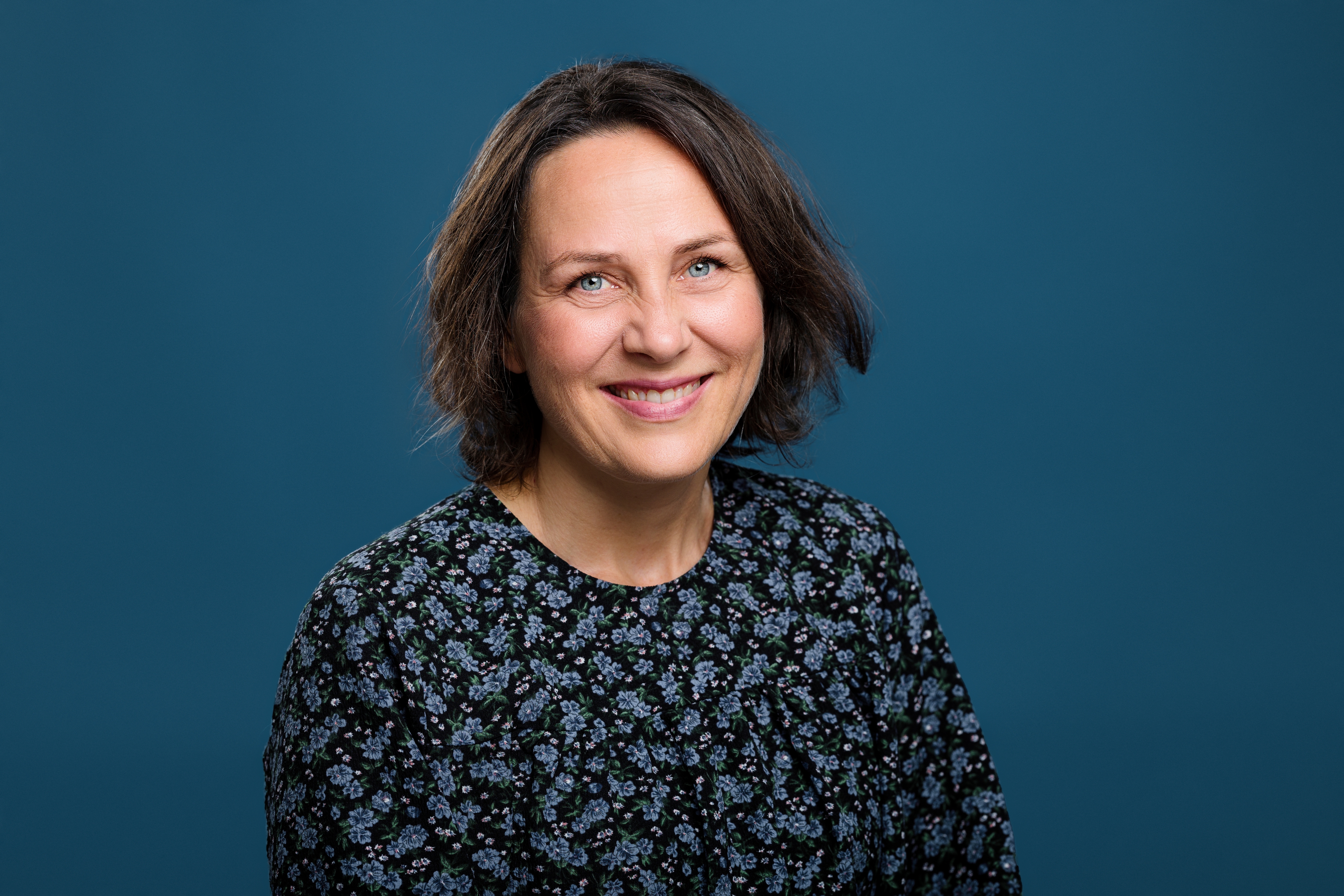 Portrettbilde av Hanne Laland.