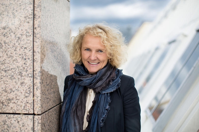 Portrettbilde av direktør i Barne-, ungdoms- og familiedirektoratet Mari Trommald.