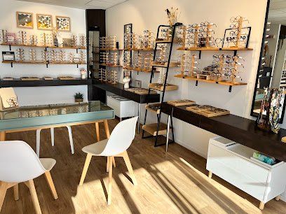 Façade de la boutique Boutik Optik Cauderan, opticien indépendant à Bordeaux