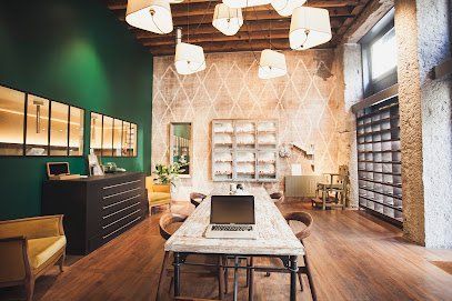 Façade de la boutique Les Lunettes de Marius, opticien indépendant à Lyon