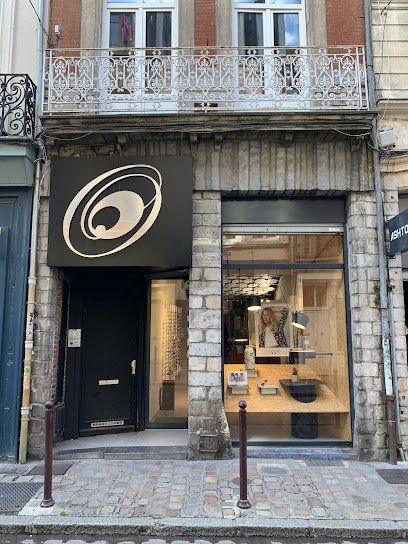 Façade de la boutique Rien A Voir 25, opticien indépendant à Lille