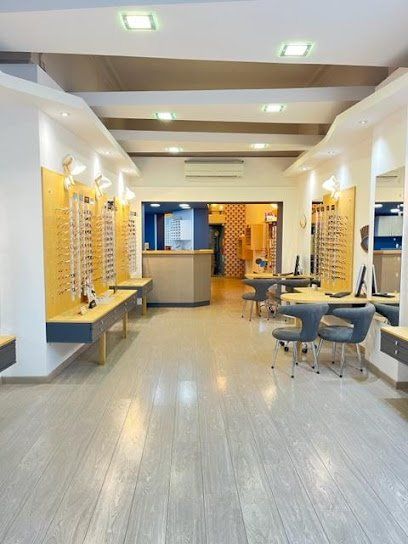 Façade de la boutique Optique Saint-Denis, opticien indépendant à Montpellier