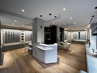 Façade de la boutique La Fabrique A Lunettes, opticien indépendant à Strasbourg
