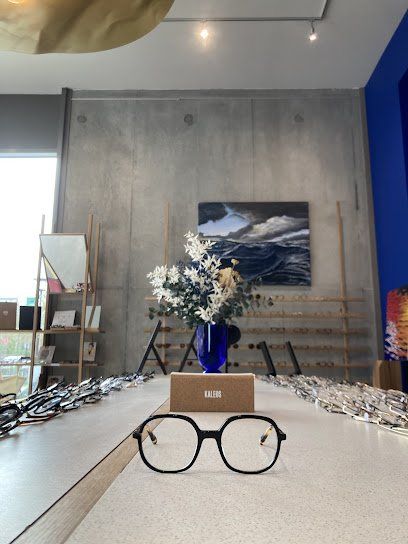 Façade de la boutique Aubaine Lunettes, opticien indépendant à Nantes