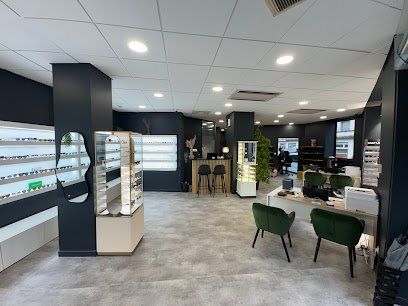 Façade de la boutique Essentiel Regard Opticien, opticien indépendant à Grenoble