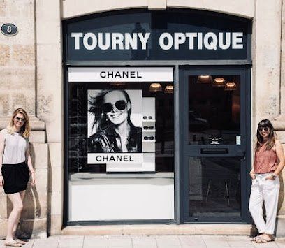 Façade de la boutique Tourny Optique, opticien indépendant à Bordeaux