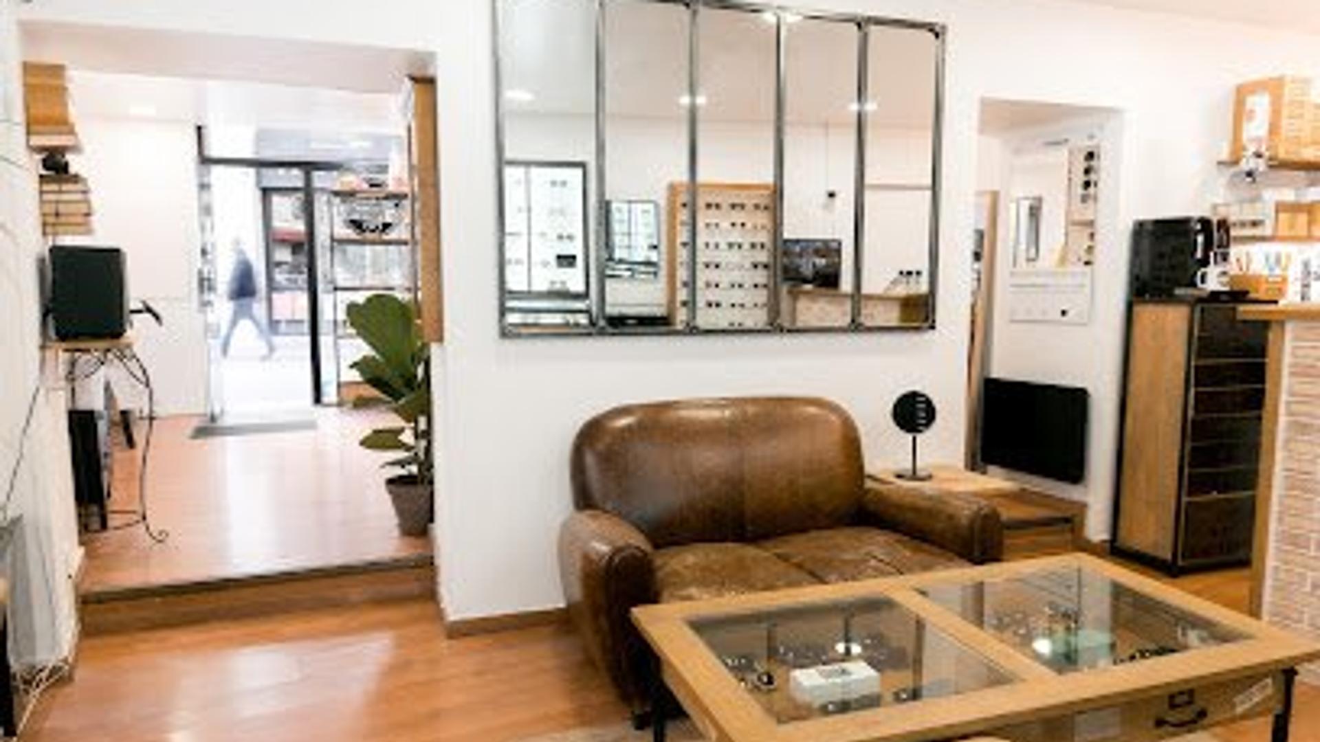 Façade de la boutique Une Histoire de Lunettes, opticien indépendant à Montpellier
