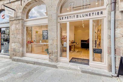 Façade de la boutique Opticien Rennes - Le Petit Lunetier, opticien indépendant à Rennes