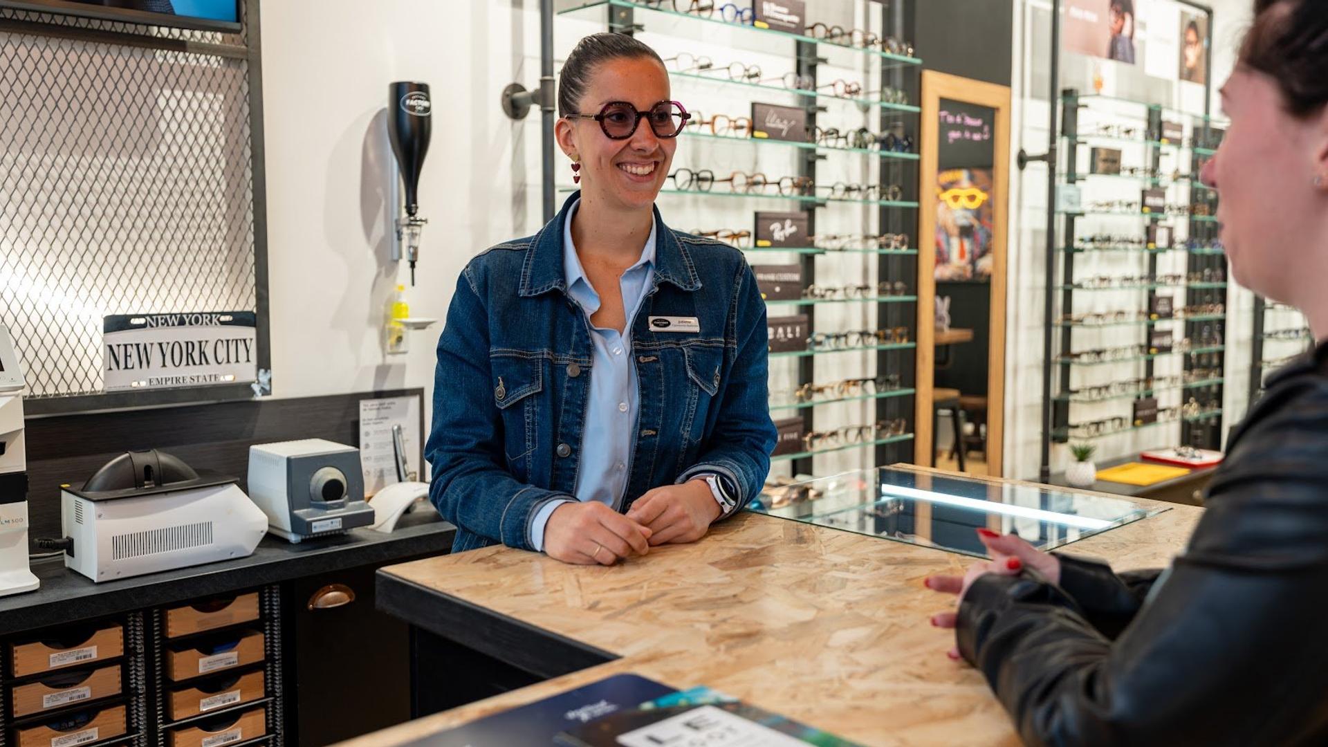 Façade de la boutique Optical Factory Lille, opticien indépendant à Lille