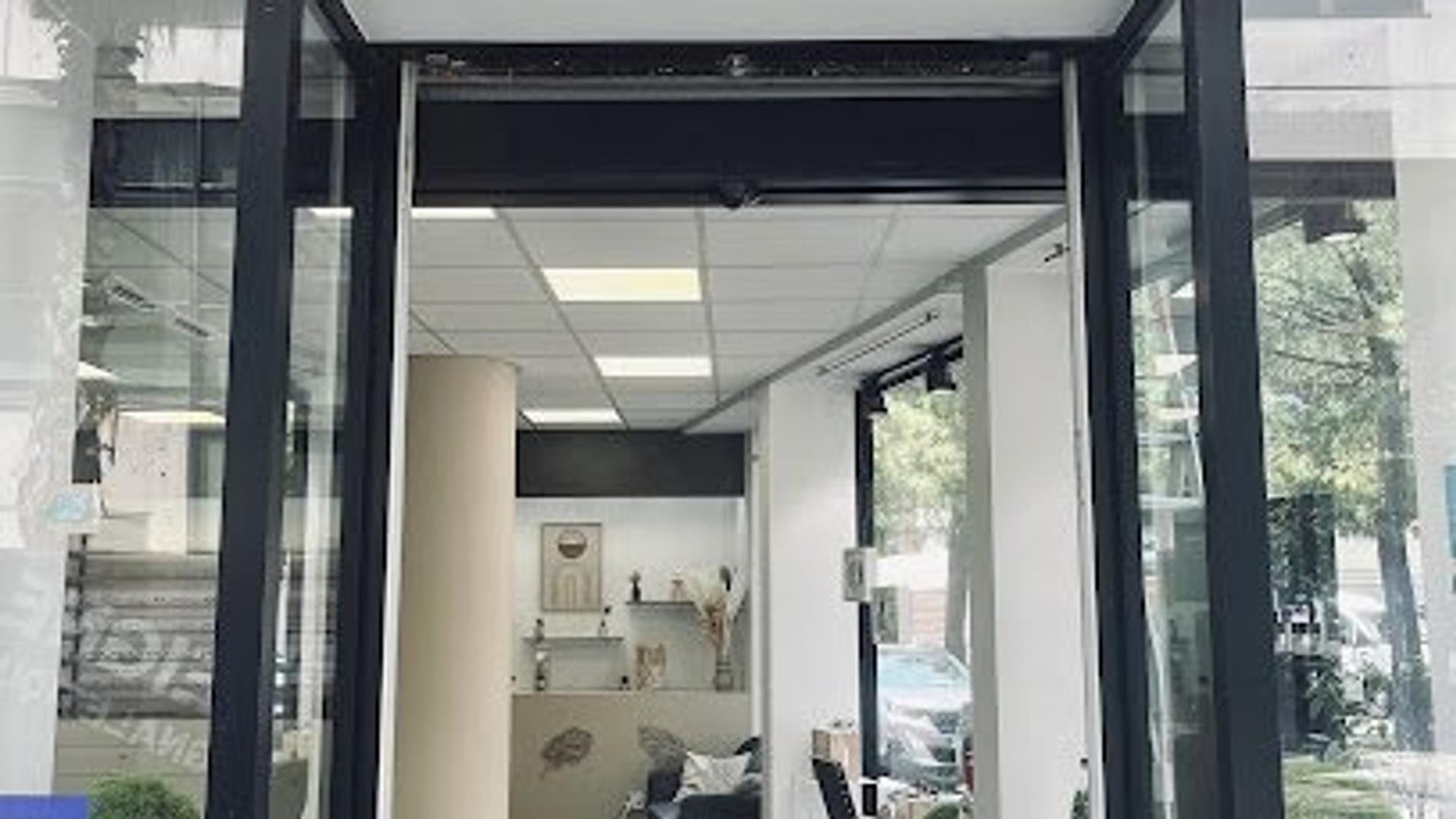 Façade de la boutique Maison des Binocles, opticien indépendant à Montpellier