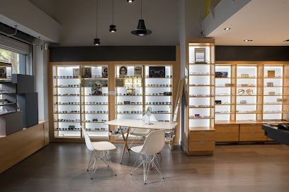 Façade de la boutique Mon Lunetier Lyon 3 - Élise & Jérémi Chausset, opticien indépendant à Lyon