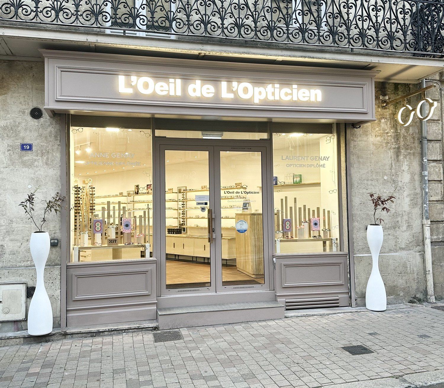 Devanture de L'Oeil de l'Opticien à Bordeaux centre