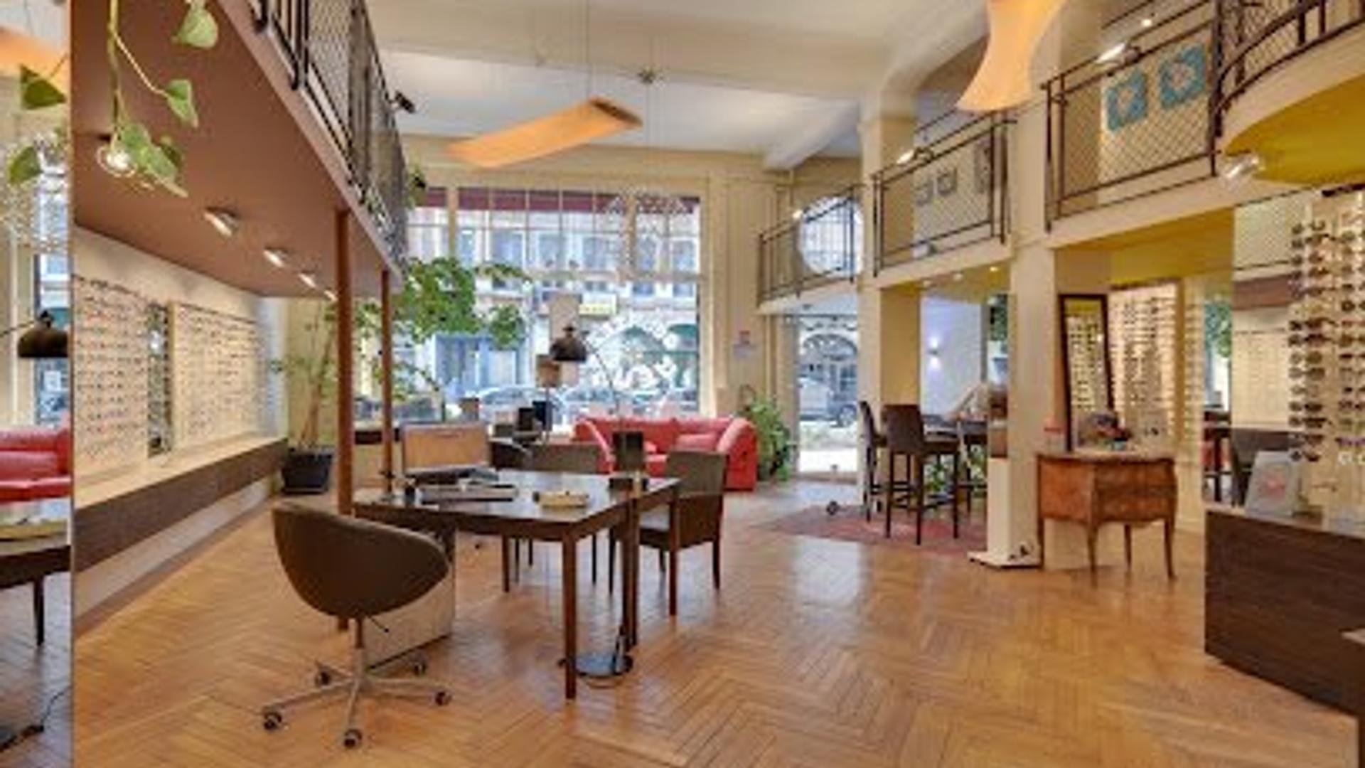 Façade de la boutique Virginie Brunel Optique, opticien indépendant à Lille